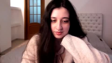 Kate online show from 02/20/25, 01:51
