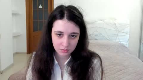 Kate online show from 02/14/26, 08:44