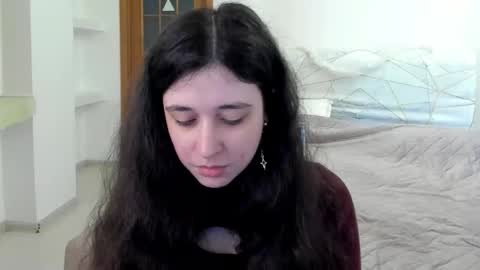 Kate online show from 03/19/26, 08:18