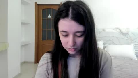Kate online show from 05/15/26, 09:27