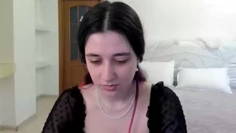 Kate online show from 06/04/26, 09:04