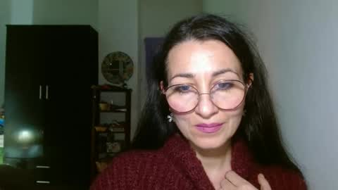GinaONeon online show from 12/19/24, 11:25