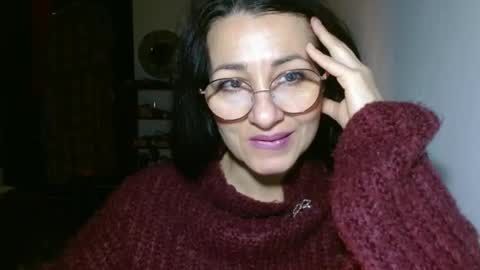 GinaONeon online show from 12/22/24, 08:25