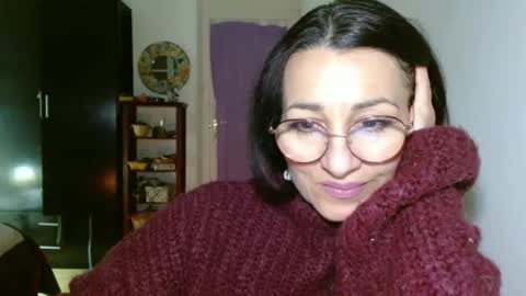 GinaONeon online show from 12/26/24, 08:00