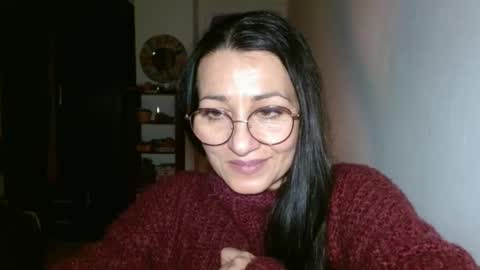 GinaONeon online show from 01/06/25, 10:37
