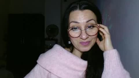 GinaONeon online show from 01/31/25, 08:33