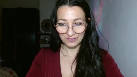 GinaONeon online show from 02/19/25, 11:25
