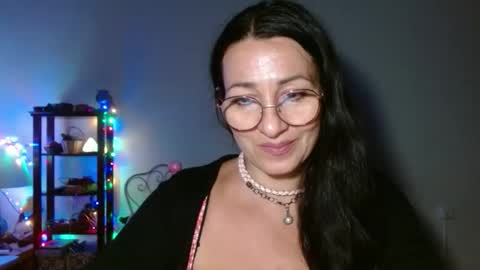 GinaONeon online show from 11/05/25, 08:31