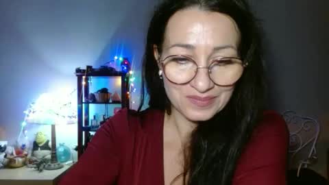 GinaONeon online show from 12/05/25, 08:49