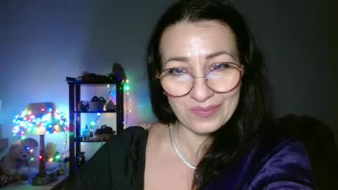 GinaONeon online show from 02/06/26, 08:01