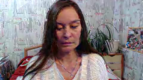 ginaxsoulah   online show from 12/21/24, 03:42