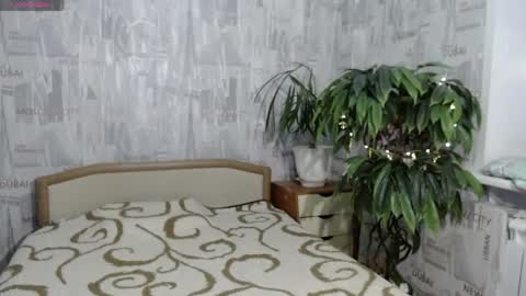 ginaxsoulah   online show from 06/04/26, 06:03