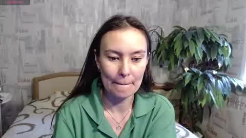 ginaxsoulah   online show from 06/19/26, 04:39
