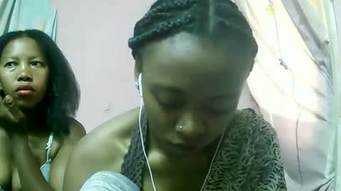 Snapshot of ginette9794 chatting on 10/12/25, 04:11 Ginette9794 online show from 10/12/25, 04:11