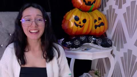 Ginn online show from 10/31/25, 01:06