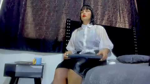 Snapshot of ginger_amarett chatting on 09/21/25, 05:58 Miss online show from 09/21/25, 05:58