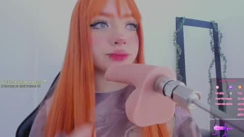 Snapshot of ginger_raize chatting on 04/14/26, 02:06 Kloe online show from 04/14/26, 02:06