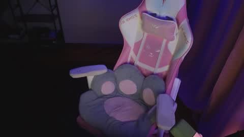 Ginger online show from 06/10/26, 11:03