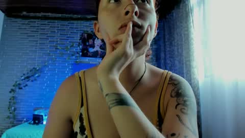 Ginger online show from 11/17/25, 08:25