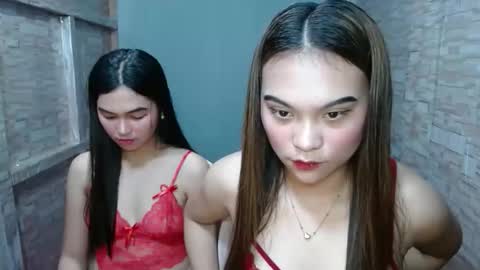 Snapshot of ginna2005 chatting on 10/21/25, 12:50 ginna2005 online show from 10/21/25, 12:50