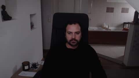 gintonik89 online show from 12/13/24, 01:33