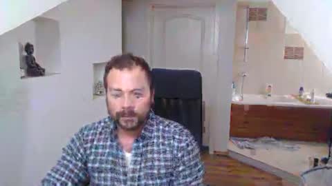 gintonik89 online show from 02/14/25, 01:51