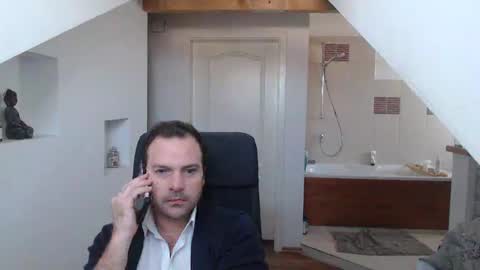 gintonik89 online show from 02/19/25, 07:28