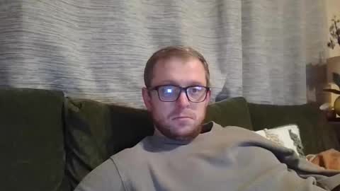 Snapshot of ginwood chatting on 12/22/25, 06:38 ginwood online show from 12/22/25, 06:38