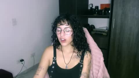 Snapshot of giny_bean chatting on 03/19/26, 10:08 giny_bean online show from 03/19/26, 10:08