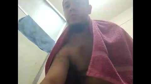 gio777777777 online show from 02/25/25, 09:09