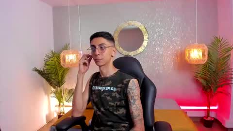 Snapshot of gio_carangi chatting on 05/07/26, 02:50 Gio Carangi online show from 05/07/26, 02:50