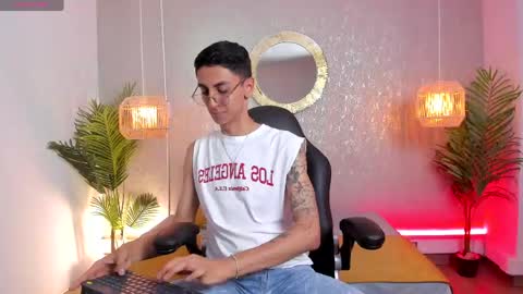Snapshot of gio_carangi chatting on 05/20/26, 04:51 Gio Carangi online show from 05/20/26, 04:51