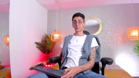 Gio Carangi online show from 06/24/26, 03:16