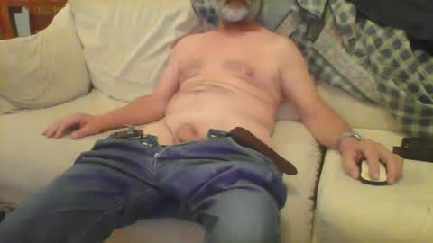 Snapshot of gioia2 chatting on 09/21/25, 06:04 big one online show from 09/21/25, 06:04