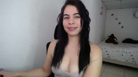 Snapshot of giorivera199 chatting on 11/10/25, 03:22 GIO RIVERA online show from 11/10/25, 03:22