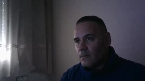 Snapshot of gioshadow chatting on 02/14/25, 09:24 gioshadow online show from 02/14/25, 09:24