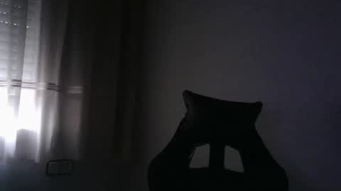 Snapshot of gioshadow chatting on 09/21/25, 12:18 gioshadow online show from 09/21/25, 12:18