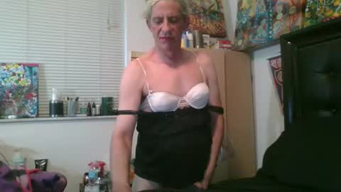 giovanna132008 online show from 10/07/25, 07:44