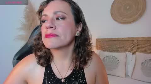 G I S E P L A online show from 01/10/26, 07:26