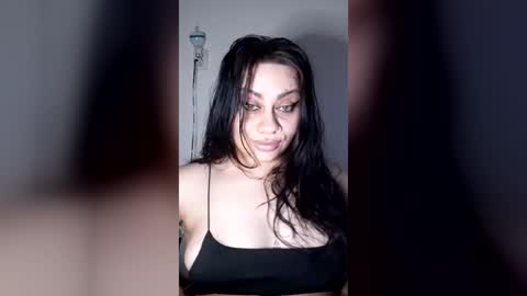 Snapshot of gipsygiulia chatting on 06/13/26, 11:13 gipsygiulia online show from 06/13/26, 11:13
