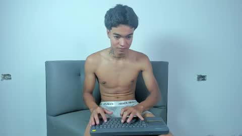 Snapshot of giraldo_giraldo chatting on 01/02/25, 08:46 Giraldo online show from 01/02/25, 08:46