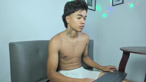 Giraldo  online show from 09/22/25, 09:00