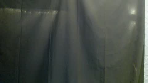 Snapshot of girl4uvanessaxxx chatting on 06/23/26, 03:43 Vanessa online show from 06/23/26, 03:43