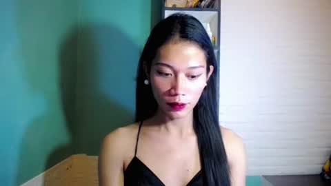 Snapshot of girl4uvanessaxxx chatting on 07/13/26, 11:18 Vanessa online show from 07/13/26, 11:18