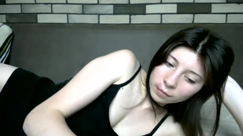 girl_cute007 online show from 06/29/26, 07:03
