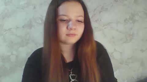 Snapshot of girl_cute07 chatting on 03/14/26, 08:25 girl_cute07 online show from 03/14/26, 08:25