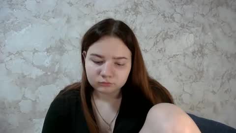 Snapshot of girl_cute07 chatting on 04/15/26, 08:09 girl_cute07 online show from 04/15/26, 08:09