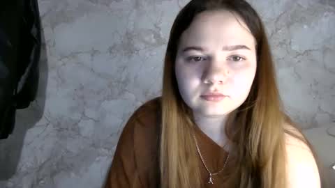 Snapshot of girl_cute07 chatting on 04/16/26, 06:41 girl_cute07 online show from 04/16/26, 06:41