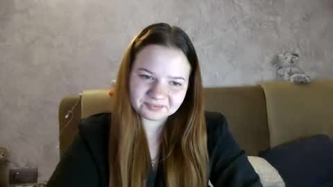 Snapshot of girl_cute07 chatting on 05/03/26, 06:03 girl_cute07 online show from 05/03/26, 06:03