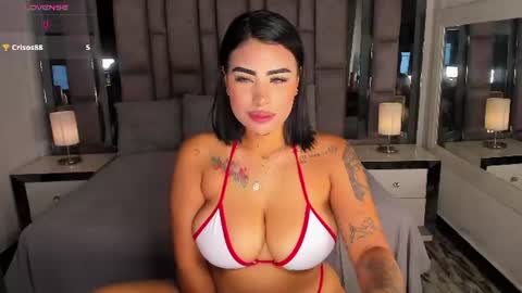 GIRL GRAY online show from 07/09/26, 07:18